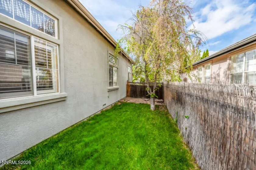 2717 Hamm, Sparks, Nevada 89436, 3 Bedrooms Bedrooms, ,3 BathroomsBathrooms,Residential,Residential,Hamm,260004978