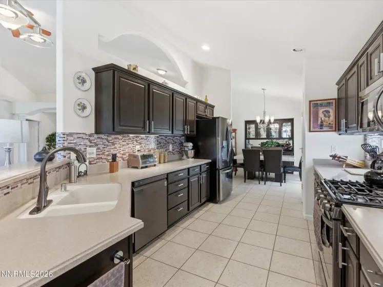 590 Wedge, Fernley, Nevada 89408, 3 Bedrooms Bedrooms, ,2 BathroomsBathrooms,Residential,Residential,Wedge,260004979