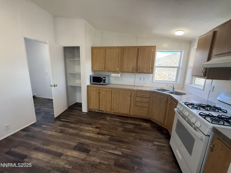 1166 Slate, Topaz Ranch Estates, Nevada 89444, 3 Bedrooms Bedrooms, ,2 BathroomsBathrooms,Residential,Residential,Slate,250059020