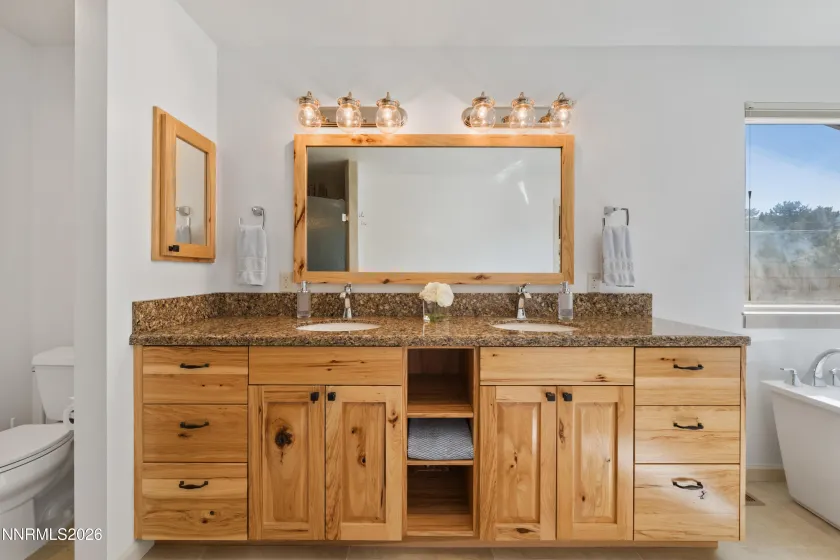 12375 Westridge, Reno, Nevada 89511, 4 Bedrooms Bedrooms, ,4 BathroomsBathrooms,Residential,Residential,Westridge,260005021