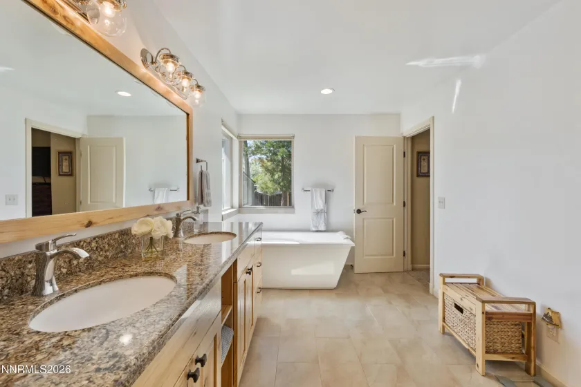 12375 Westridge, Reno, Nevada 89511, 4 Bedrooms Bedrooms, ,4 BathroomsBathrooms,Residential,Residential,Westridge,260005021