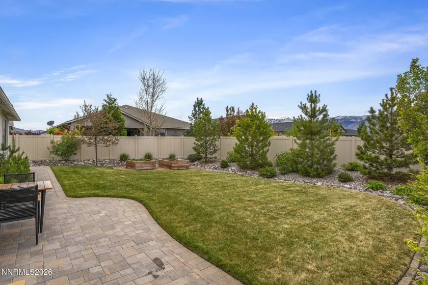 531 Riverbed, Reno, Nevada 89521, 3 Bedrooms Bedrooms, ,3 BathroomsBathrooms,Residential,Residential,Riverbed,260004980