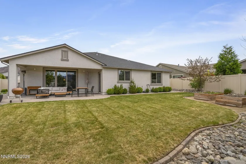 531 Riverbed, Reno, Nevada 89521, 3 Bedrooms Bedrooms, ,3 BathroomsBathrooms,Residential,Residential,Riverbed,260004980