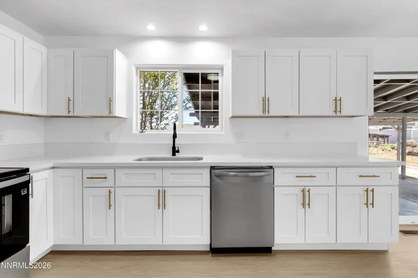 10130 Manassas, Reno, Nevada 89508, 3 Bedrooms Bedrooms, ,2 BathroomsBathrooms,Residential,Residential,Manassas,260004981