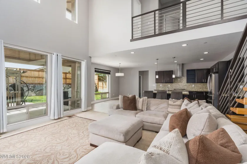 4757 Chromium, Sparks, Nevada 89436, 5 Bedrooms Bedrooms, ,4 BathroomsBathrooms,Residential,Residential,Chromium,260004983