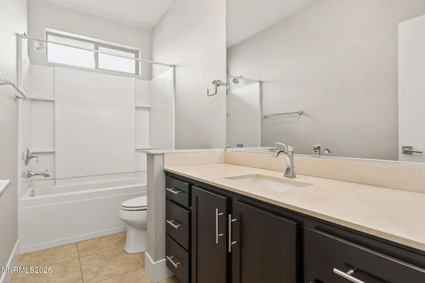 4757 Chromium, Sparks, Nevada 89436, 5 Bedrooms Bedrooms, ,4 BathroomsBathrooms,Residential,Residential,Chromium,260004983