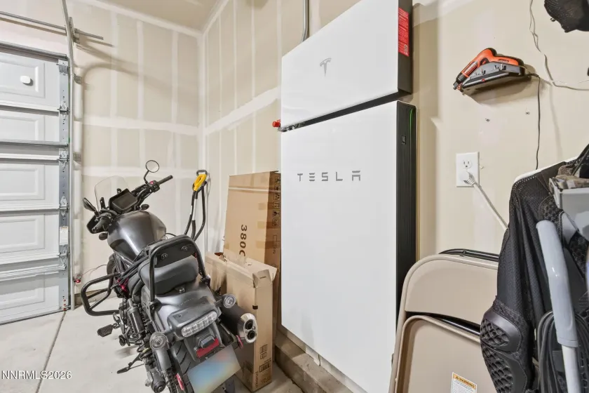 4757 Chromium, Sparks, Nevada 89436, 5 Bedrooms Bedrooms, ,4 BathroomsBathrooms,Residential,Residential,Chromium,260004983