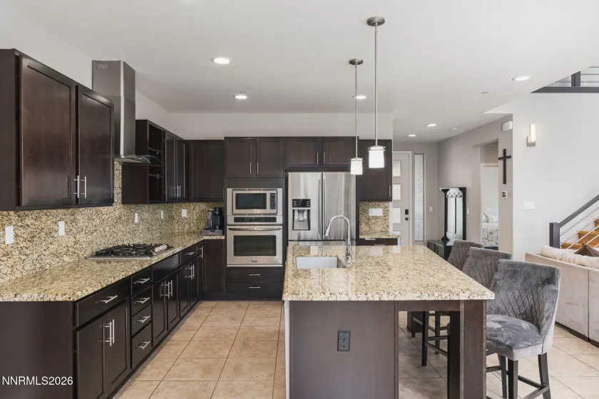 4757 Chromium, Sparks, Nevada 89436, 5 Bedrooms Bedrooms, ,4 BathroomsBathrooms,Residential,Residential,Chromium,260004983