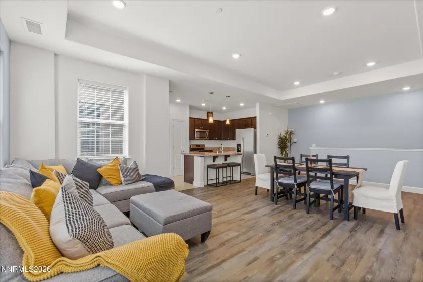 1884 Sea Horse, Reno, Nevada 89521, 2 Bedrooms Bedrooms, ,2 BathroomsBathrooms,Residential,Residential,Sea Horse,260004986