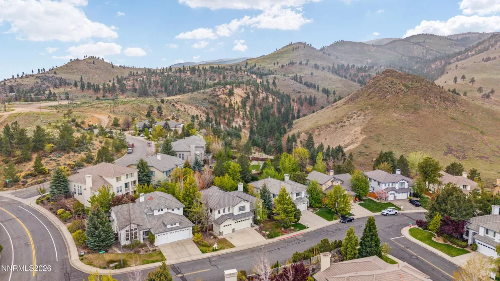 4995 Foxcreek, Reno, Nevada 89519, 4 Bedrooms Bedrooms, ,3 BathroomsBathrooms,Residential,Residential,Foxcreek,260004987