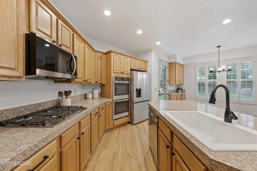 4995 Foxcreek, Reno, Nevada 89519, 4 Bedrooms Bedrooms, ,3 BathroomsBathrooms,Residential,Residential,Foxcreek,260004987