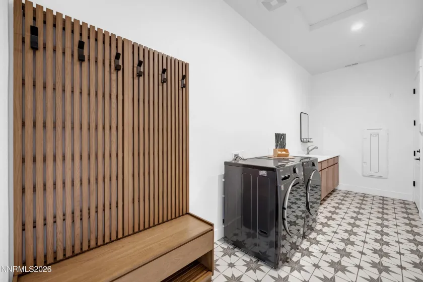 2183 Kinglet, Spanish Springs, Nevada 89441, 3 Bedrooms Bedrooms, ,3 BathroomsBathrooms,Residential,Residential,Kinglet,260004988