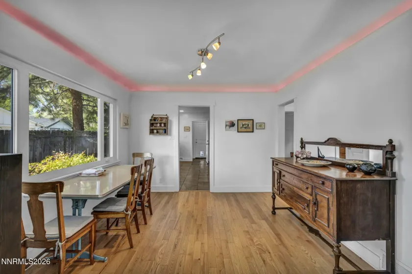 725 Gordon, Reno, Nevada 89509, 3 Bedrooms Bedrooms, ,2 BathroomsBathrooms,Residential,Residential,Gordon,260004996