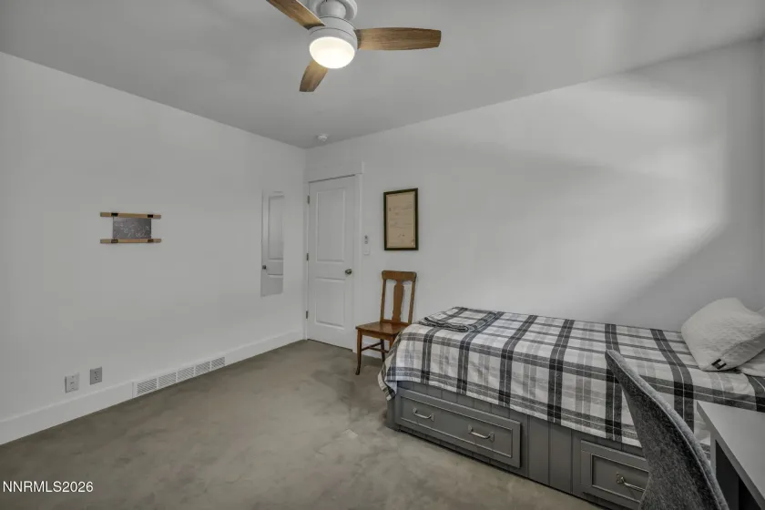 725 Gordon, Reno, Nevada 89509, 3 Bedrooms Bedrooms, ,2 BathroomsBathrooms,Residential,Residential,Gordon,260004996