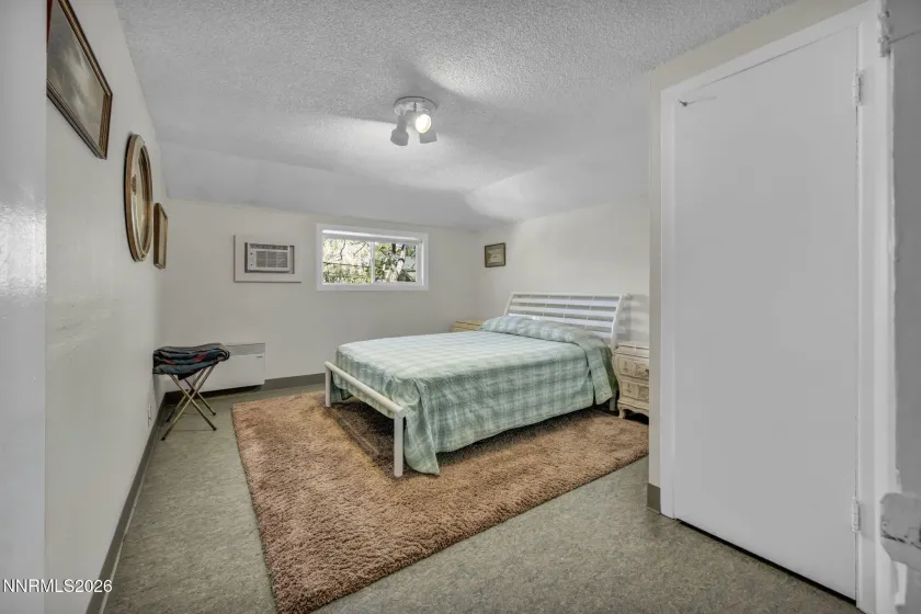 725 Gordon, Reno, Nevada 89509, 3 Bedrooms Bedrooms, ,2 BathroomsBathrooms,Residential,Residential,Gordon,260004996