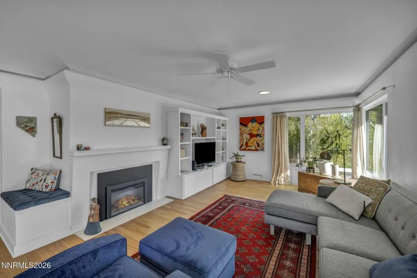 725 Gordon, Reno, Nevada 89509, 3 Bedrooms Bedrooms, ,2 BathroomsBathrooms,Residential,Residential,Gordon,260004996