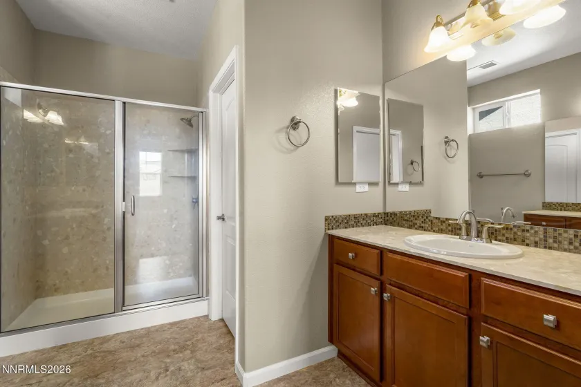 2198 Cecile, Reno, Nevada 89521, 4 Bedrooms Bedrooms, ,3 BathroomsBathrooms,Residential,Residential,Cecile,260004998