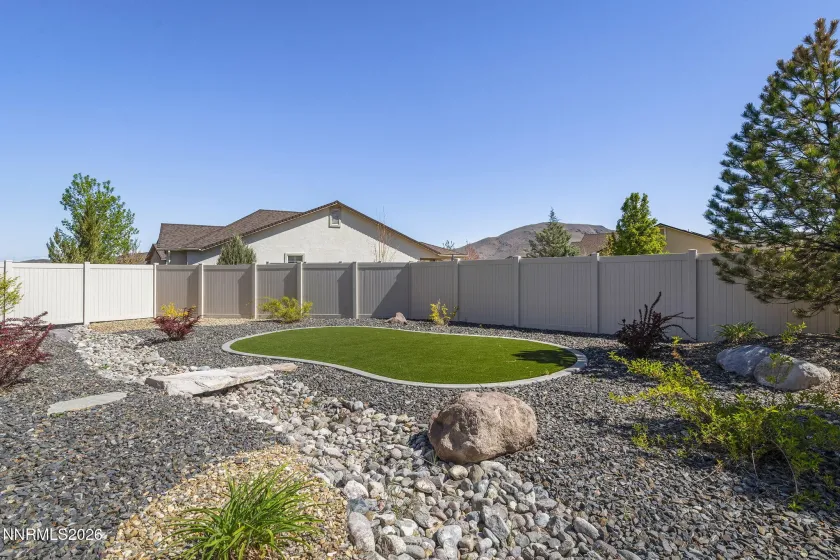 2198 Cecile, Reno, Nevada 89521, 4 Bedrooms Bedrooms, ,3 BathroomsBathrooms,Residential,Residential,Cecile,260004998