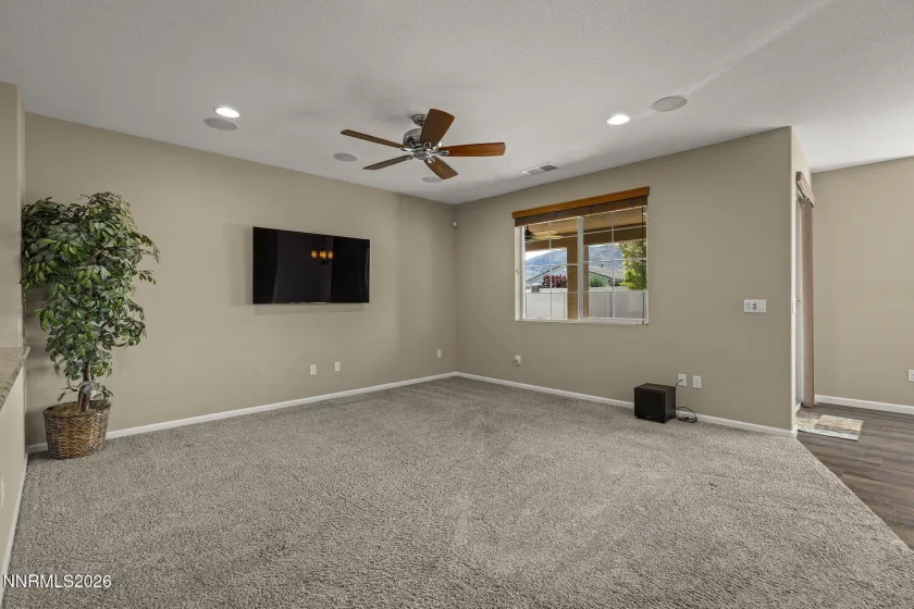 2198 Cecile, Reno, Nevada 89521, 4 Bedrooms Bedrooms, ,3 BathroomsBathrooms,Residential,Residential,Cecile,260004998