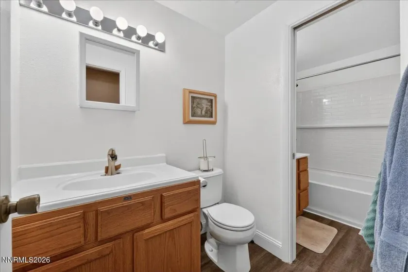 1593 York, Sparks, Nevada 89431, 3 Bedrooms Bedrooms, ,2 BathroomsBathrooms,Residential,Residential,York,260004999