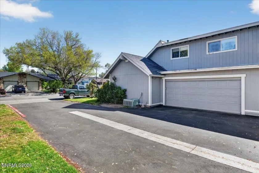 1593 York, Sparks, Nevada 89431, 3 Bedrooms Bedrooms, ,2 BathroomsBathrooms,Residential,Residential,York,260004999