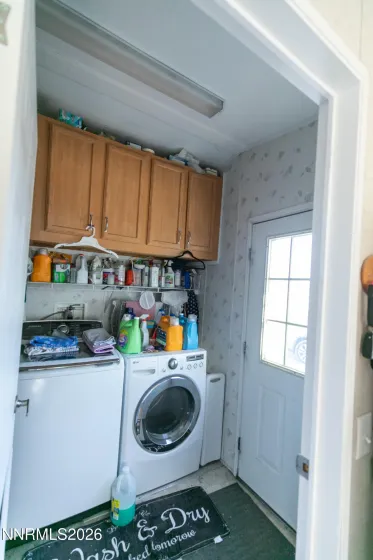 155 King, Fernley, Nevada 89408, 5 Bedrooms Bedrooms, ,3 BathroomsBathrooms,Residential,Residential,King,260005000