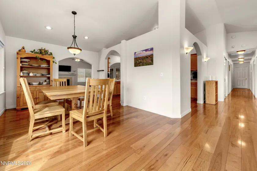 480 Ember, Sparks, Nevada 89436, 4 Bedrooms Bedrooms, ,3 BathroomsBathrooms,Residential,Residential,Ember,260005001