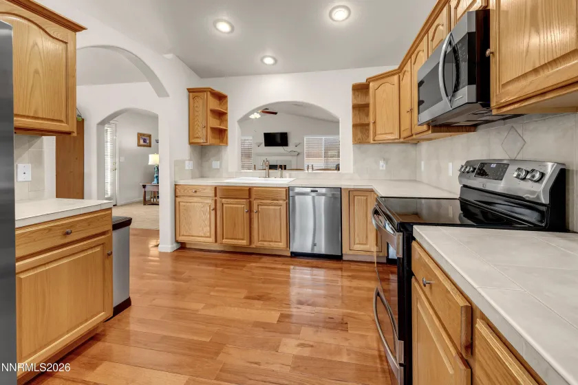 480 Ember, Sparks, Nevada 89436, 4 Bedrooms Bedrooms, ,3 BathroomsBathrooms,Residential,Residential,Ember,260005001