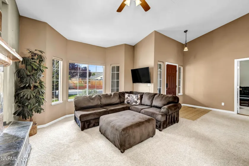 20982 White Rock, Reno, Nevada 89508, 4 Bedrooms Bedrooms, ,2 BathroomsBathrooms,Residential,Residential,White Rock,260005003