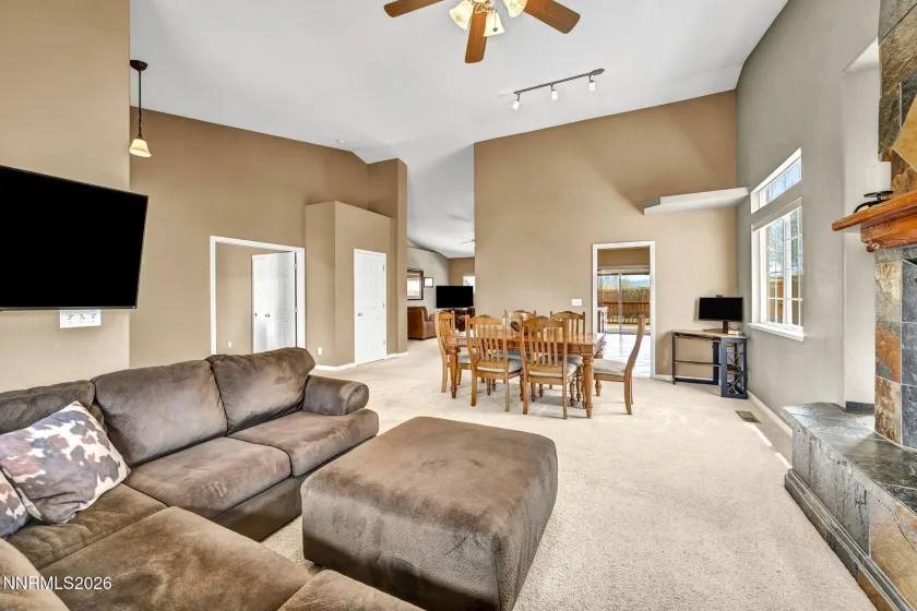 20982 White Rock, Reno, Nevada 89508, 4 Bedrooms Bedrooms, ,2 BathroomsBathrooms,Residential,Residential,White Rock,260005003