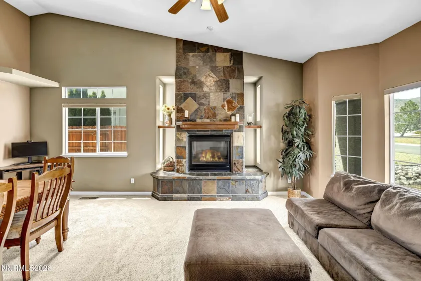 20982 White Rock, Reno, Nevada 89508, 4 Bedrooms Bedrooms, ,2 BathroomsBathrooms,Residential,Residential,White Rock,260005003