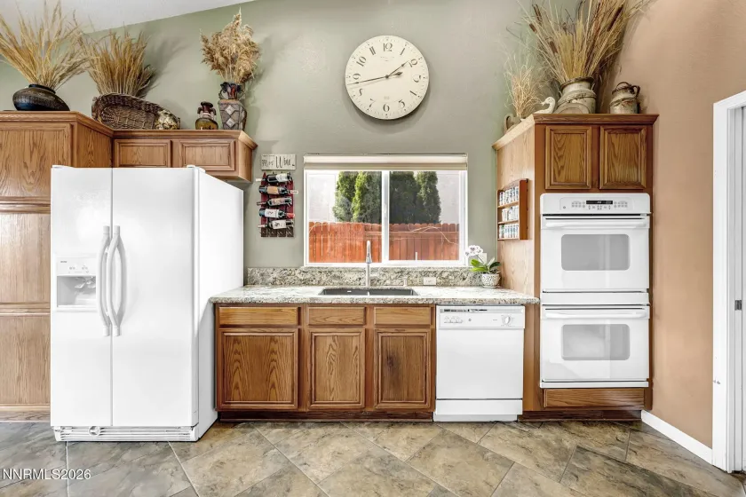 20982 White Rock, Reno, Nevada 89508, 4 Bedrooms Bedrooms, ,2 BathroomsBathrooms,Residential,Residential,White Rock,260005003