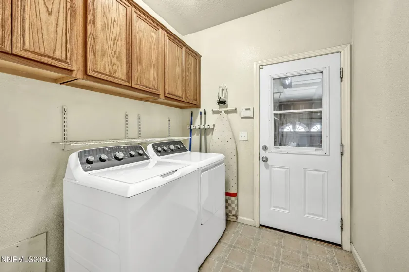 20982 White Rock, Reno, Nevada 89508, 4 Bedrooms Bedrooms, ,2 BathroomsBathrooms,Residential,Residential,White Rock,260005003