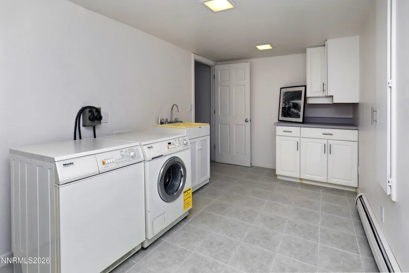 453 Seminole, Zephyr Cove, Nevada 89448, 5 Bedrooms Bedrooms, ,5 BathroomsBathrooms,Residential,Residential,Seminole,260005007