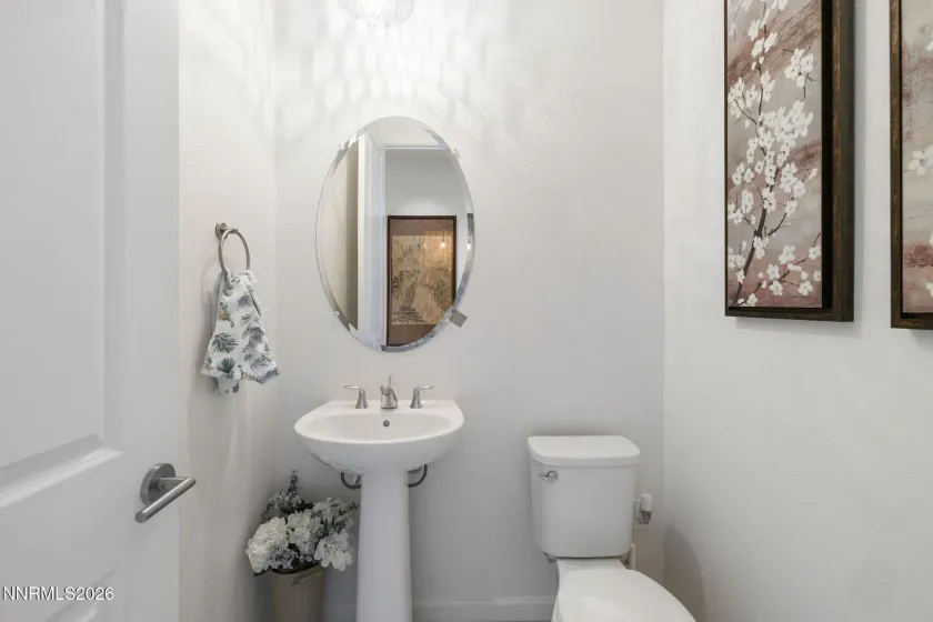 15025 Iron River, Reno, Nevada 89521, 3 Bedrooms Bedrooms, ,3 BathroomsBathrooms,Residential,Residential,Iron River,260005011