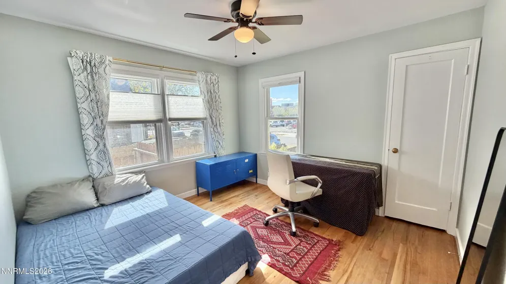 525 Taylor, Reno, Nevada 89502, 2 Bedrooms Bedrooms, ,1 BathroomBathrooms,Residential,Residential,Taylor,260005010