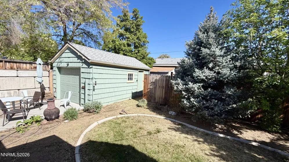 525 Taylor, Reno, Nevada 89502, 2 Bedrooms Bedrooms, ,1 BathroomBathrooms,Residential,Residential,Taylor,260005010