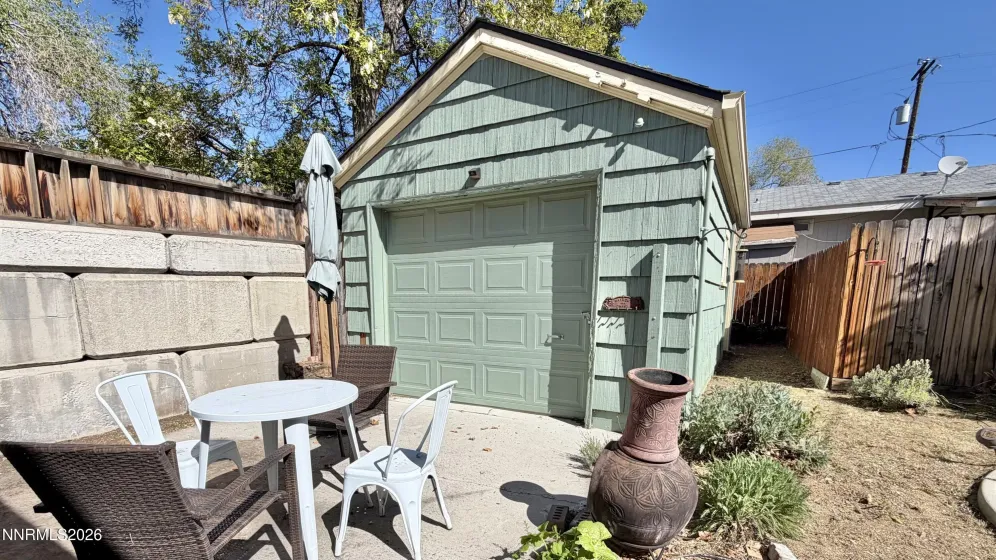 525 Taylor, Reno, Nevada 89502, 2 Bedrooms Bedrooms, ,1 BathroomBathrooms,Residential,Residential,Taylor,260005010