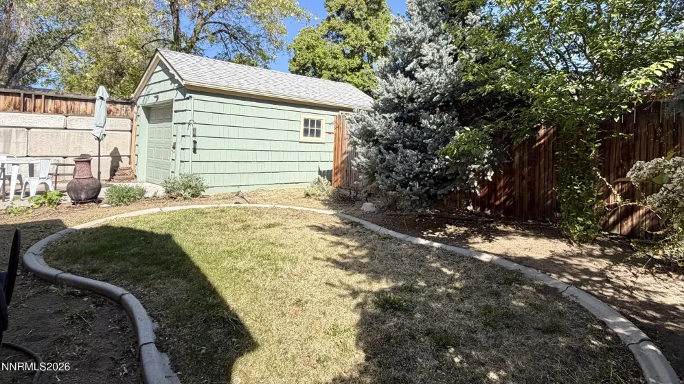 525 Taylor, Reno, Nevada 89502, 2 Bedrooms Bedrooms, ,1 BathroomBathrooms,Residential,Residential,Taylor,260005010