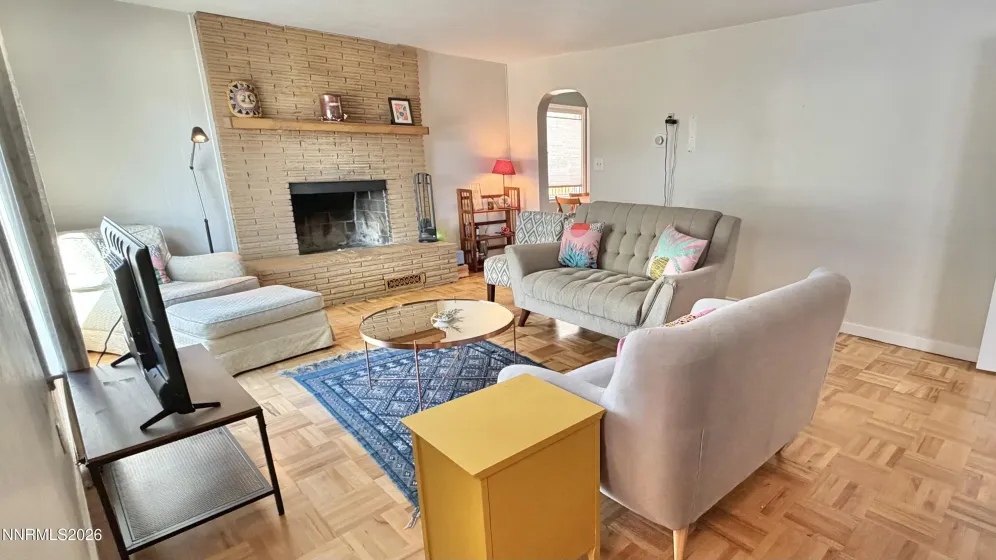 525 Taylor, Reno, Nevada 89502, 2 Bedrooms Bedrooms, ,1 BathroomBathrooms,Residential,Residential,Taylor,260005010