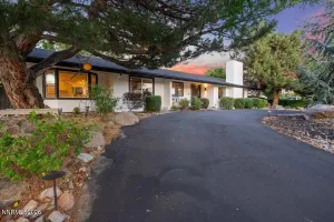 5540 Hidden Valley, Reno, Nevada 89502, 3 Bedrooms Bedrooms, ,3 BathroomsBathrooms,Residential,Residential,Hidden Valley,260005013