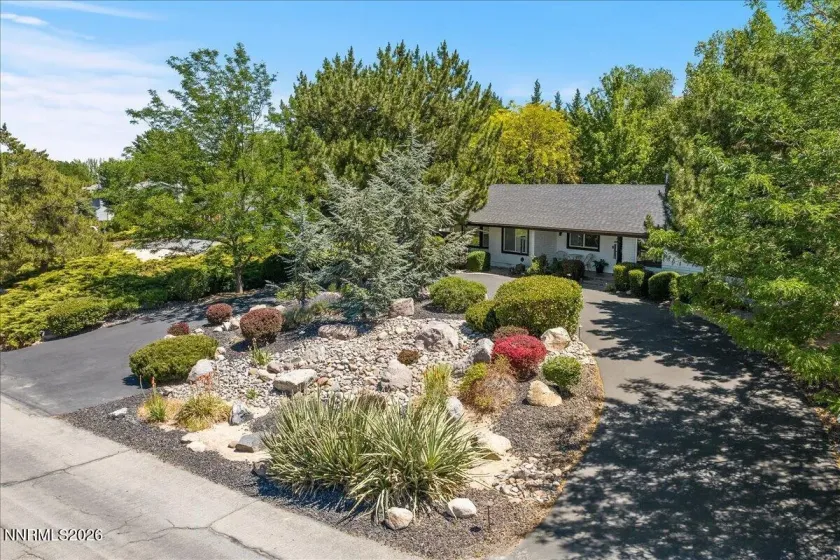 5540 Hidden Valley, Reno, Nevada 89502, 3 Bedrooms Bedrooms, ,3 BathroomsBathrooms,Residential,Residential,Hidden Valley,260005013