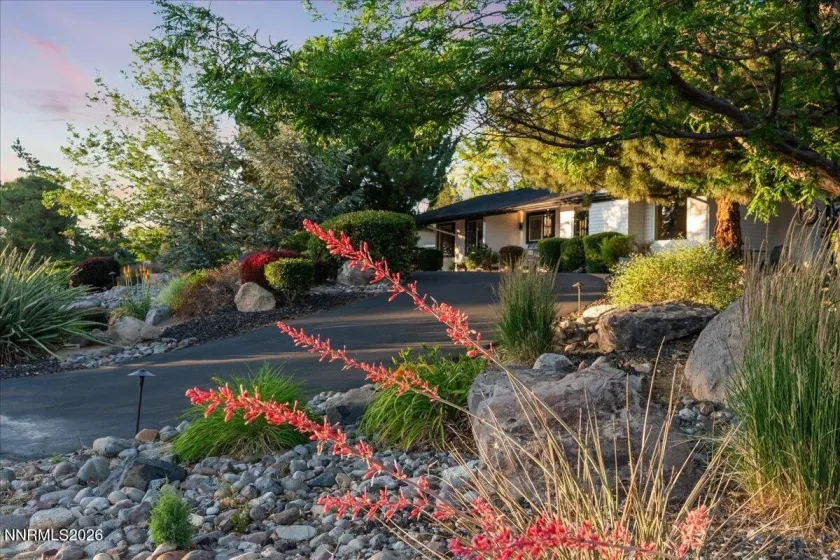 5540 Hidden Valley, Reno, Nevada 89502, 3 Bedrooms Bedrooms, ,3 BathroomsBathrooms,Residential,Residential,Hidden Valley,260005013