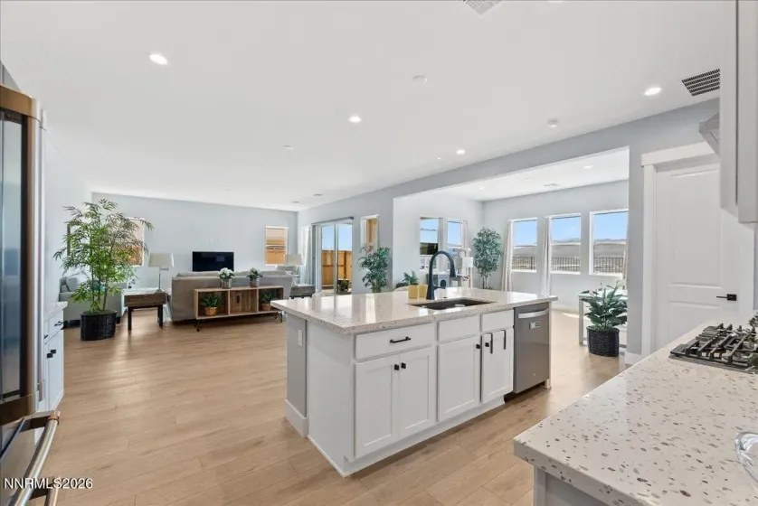 11599 Vinegar Peak, Sparks, Nevada 89441, 5 Bedrooms Bedrooms, ,4 BathroomsBathrooms,Residential,Residential,Vinegar Peak,260005020