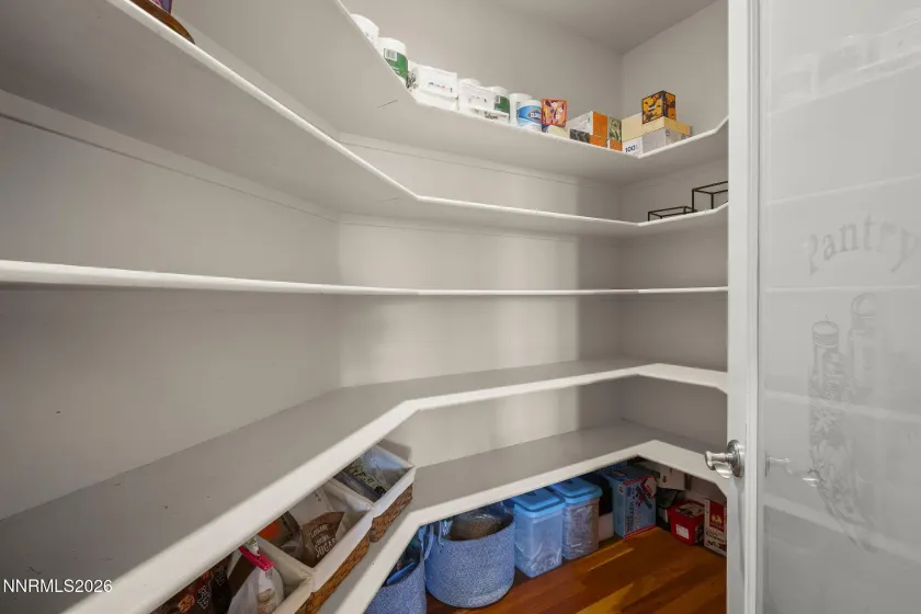 3444 Nambe, Reno, Nevada 89511, 4 Bedrooms Bedrooms, ,3 BathroomsBathrooms,Residential,Residential,Nambe,260005026