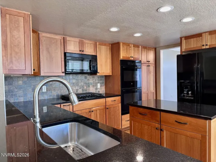 6477 Valley Wood, Reno, Nevada 89523, 4 Bedrooms Bedrooms, ,3 BathroomsBathrooms,Residential,Residential,Valley Wood,260005025