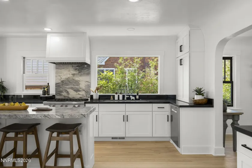 740 Manor, Reno, Nevada 89509, 4 Bedrooms Bedrooms, ,2 BathroomsBathrooms,Residential,Residential,Manor,260005029