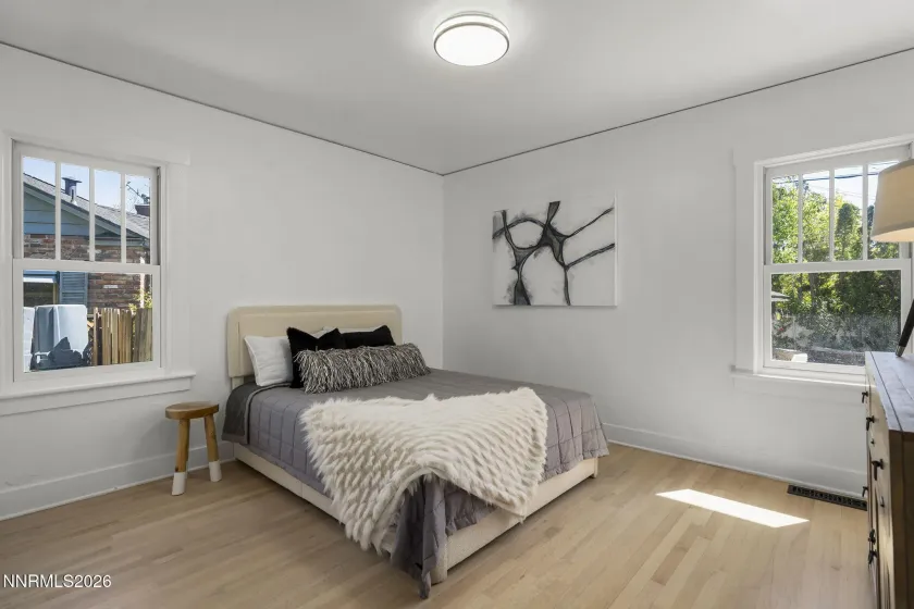 740 Manor, Reno, Nevada 89509, 4 Bedrooms Bedrooms, ,2 BathroomsBathrooms,Residential,Residential,Manor,260005029