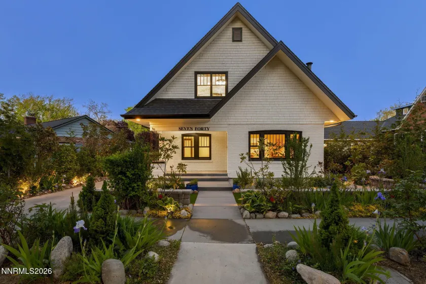 740 Manor, Reno, Nevada 89509, 4 Bedrooms Bedrooms, ,2 BathroomsBathrooms,Residential,Residential,Manor,260005029