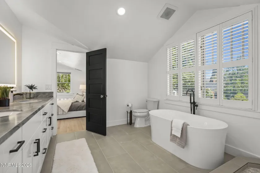 740 Manor, Reno, Nevada 89509, 4 Bedrooms Bedrooms, ,2 BathroomsBathrooms,Residential,Residential,Manor,260005029